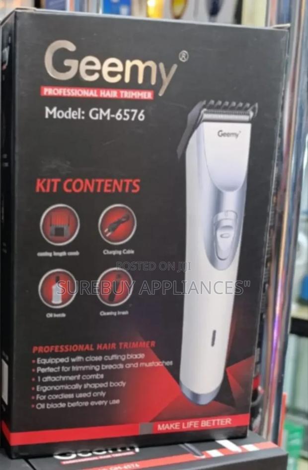 Geemy Professional Cut Hair Clipper, Shaving Machine - main view