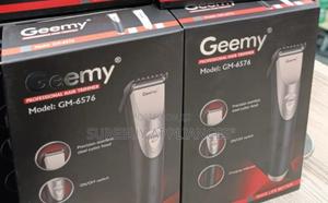 Geemy Rechargeable Hair Cutting / Clipper Machine, Shaver - thumbnail 2