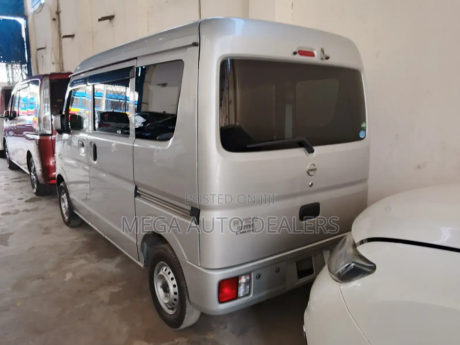 Suzuki Every Wagon 2018 Silver