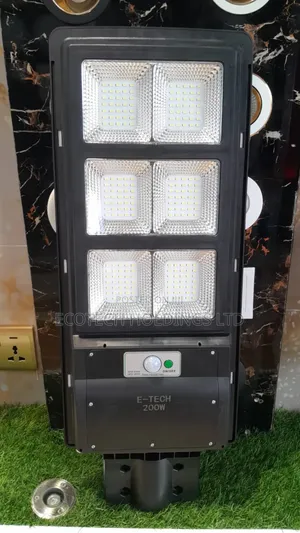 200wts E-Tech Solar Streetlight.