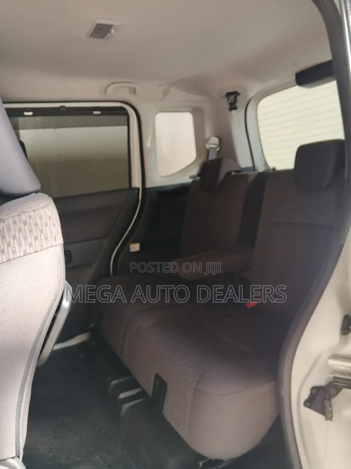 Suzuki Solio 2018 White