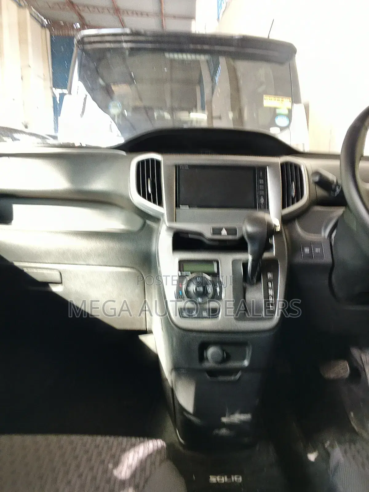 Suzuki Solio 2018 White