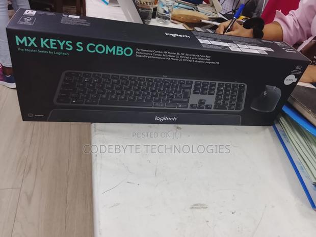 Logitech Mx Keys S Combo Bluetooth Le - Qwerty Graphite - main view