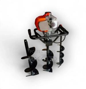 High Turque 52cc Petro Earth Auger With Drill Attachments - main view