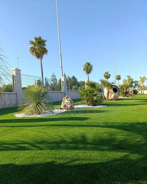 30mm Grass Carpet . It's Easy to Clean, Long-Lasting, - thumbnail 3