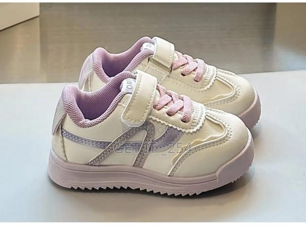 Kid's Sneakers - thumbnail 5