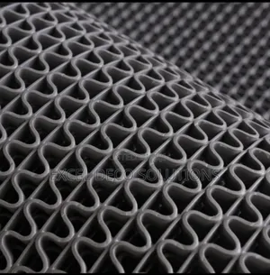 Premium Rubber Anti-Slip Floor Mat – Industrial Strength