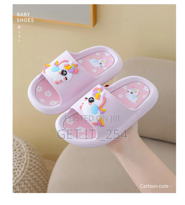 Kids Sandals
Sizes 24_39
Pink And Purple Available