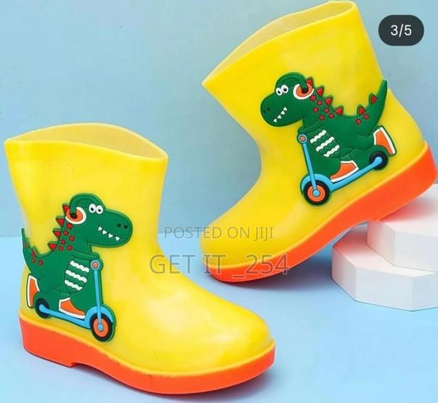 Kid's RainbootsSize 26-40Shades: Pink,  Blue, Yellow - thumbnail 6