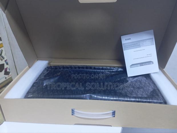 D- Link DGS- F1026p-E 24 Port Poe Gigabit Unmanaged Switch - thumbnail 2