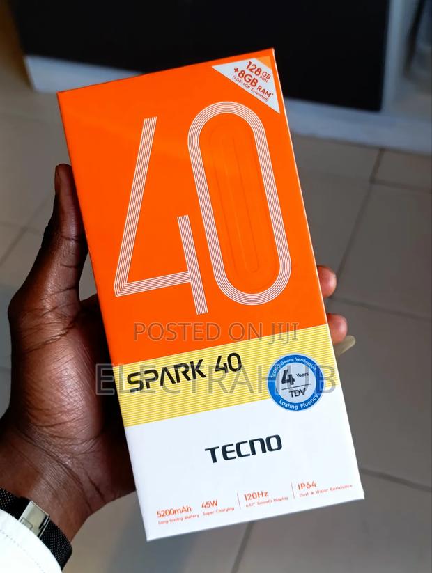 New Tecno Spark 40 128 GB Black