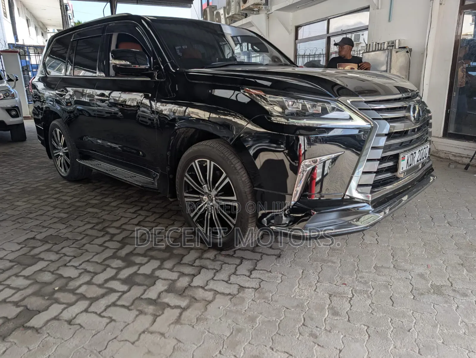 Lexus LX 570 AWD 2016 Black