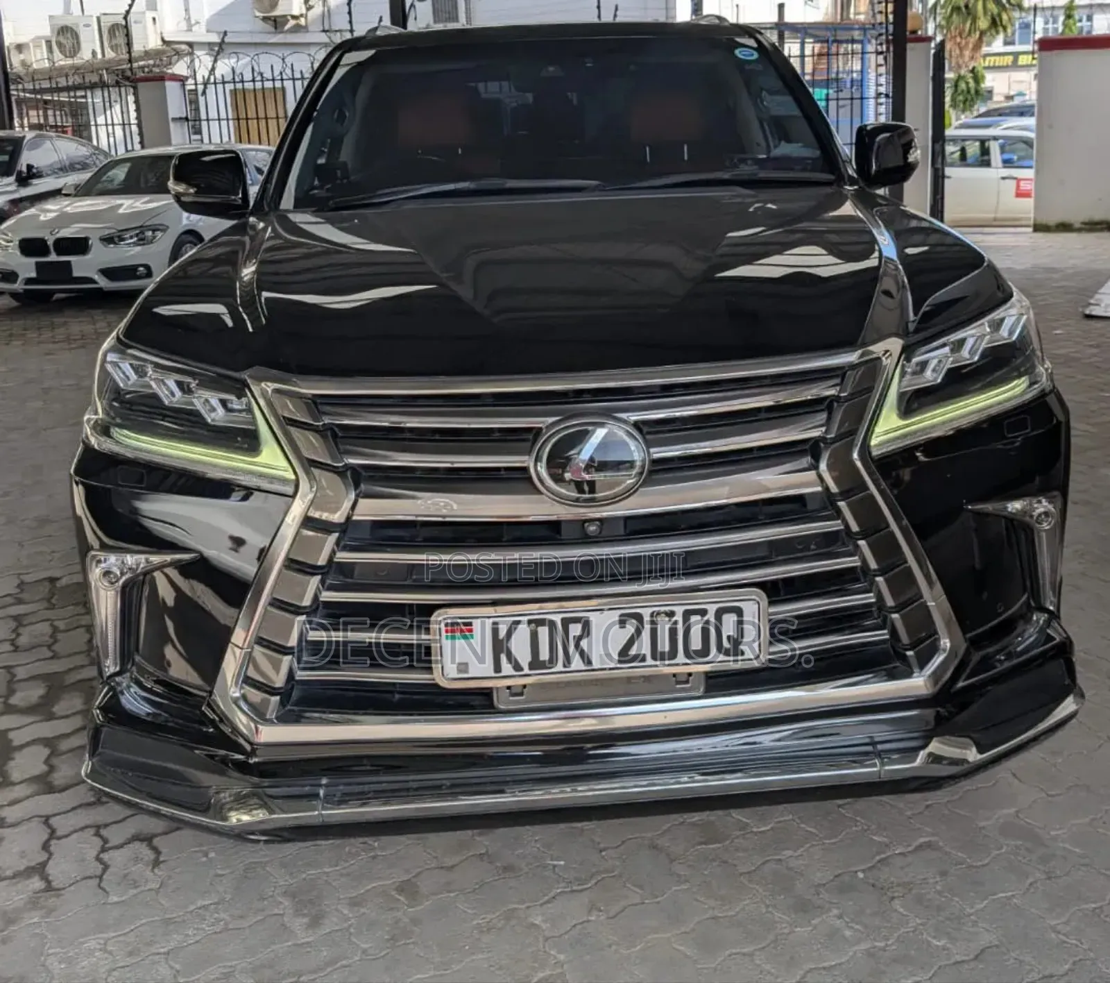 Lexus LX 570 AWD 2016 Black