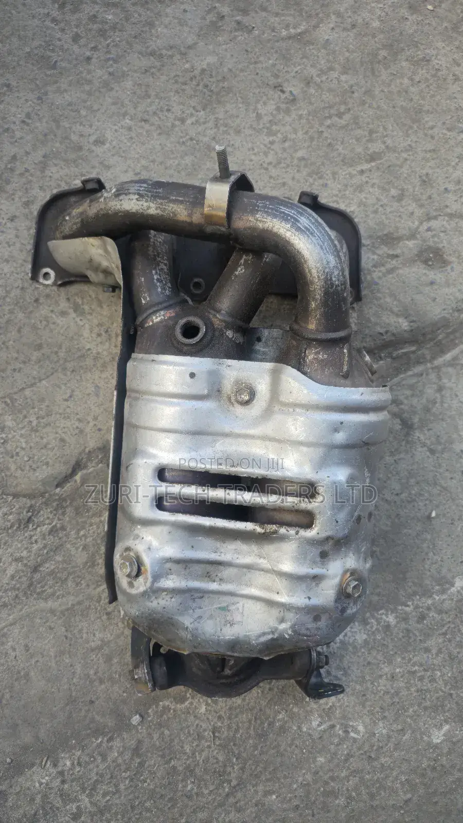 Toyota Avensis Manifold With Mufflers