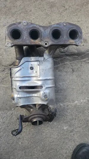Toyota Avensis Manifold With Mufflers