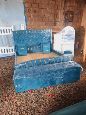 6x6 Light Blue Chester Bed - thumbnail 2