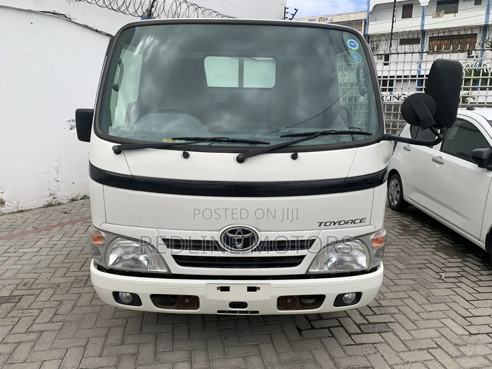 Toyota Toyoace Mini Truck