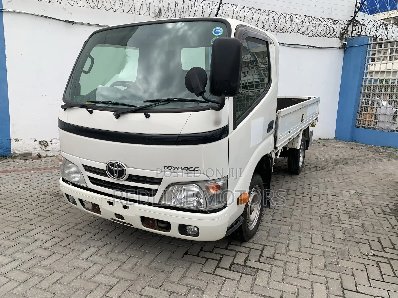 Toyota Toyoace Mini Truck
