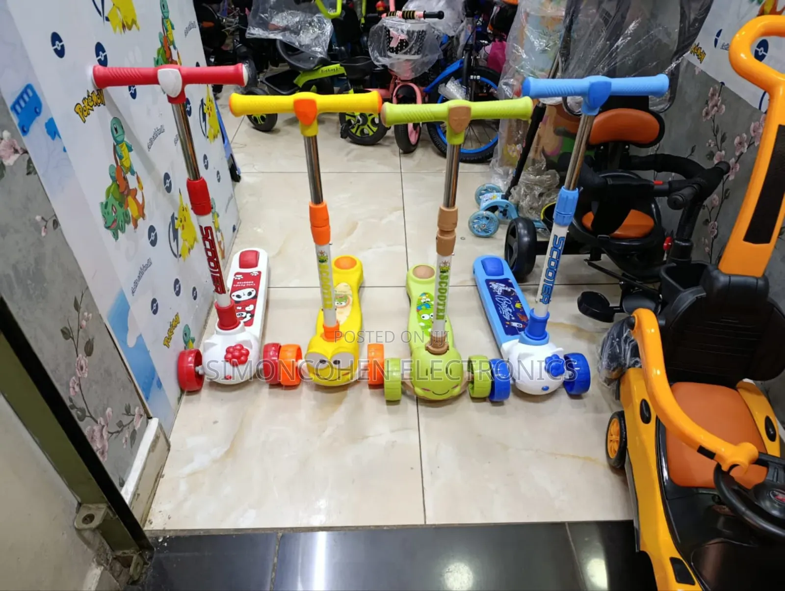 Multicolor Kids Scooters With Music Lights