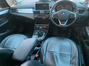 BMW 218d 2018 Red