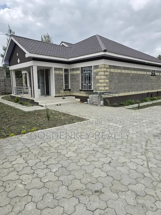 3bdrm Bungalow in Kitengela for sale