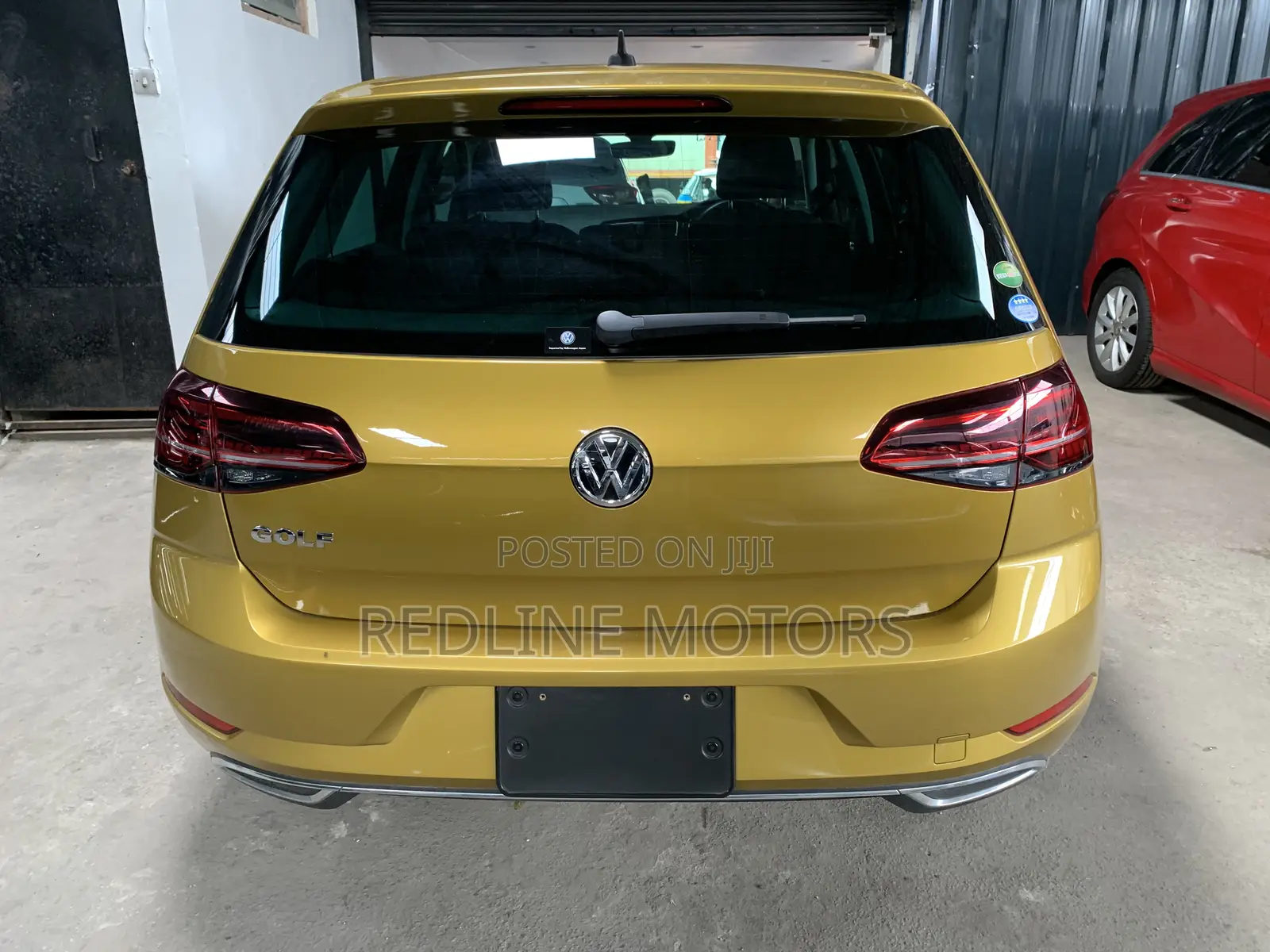 Volkswagen Golf TSI S FWD 2018 Yellow