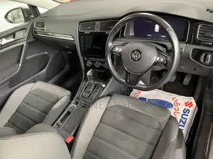 Volkswagen Golf TSI S FWD 2018 Silver