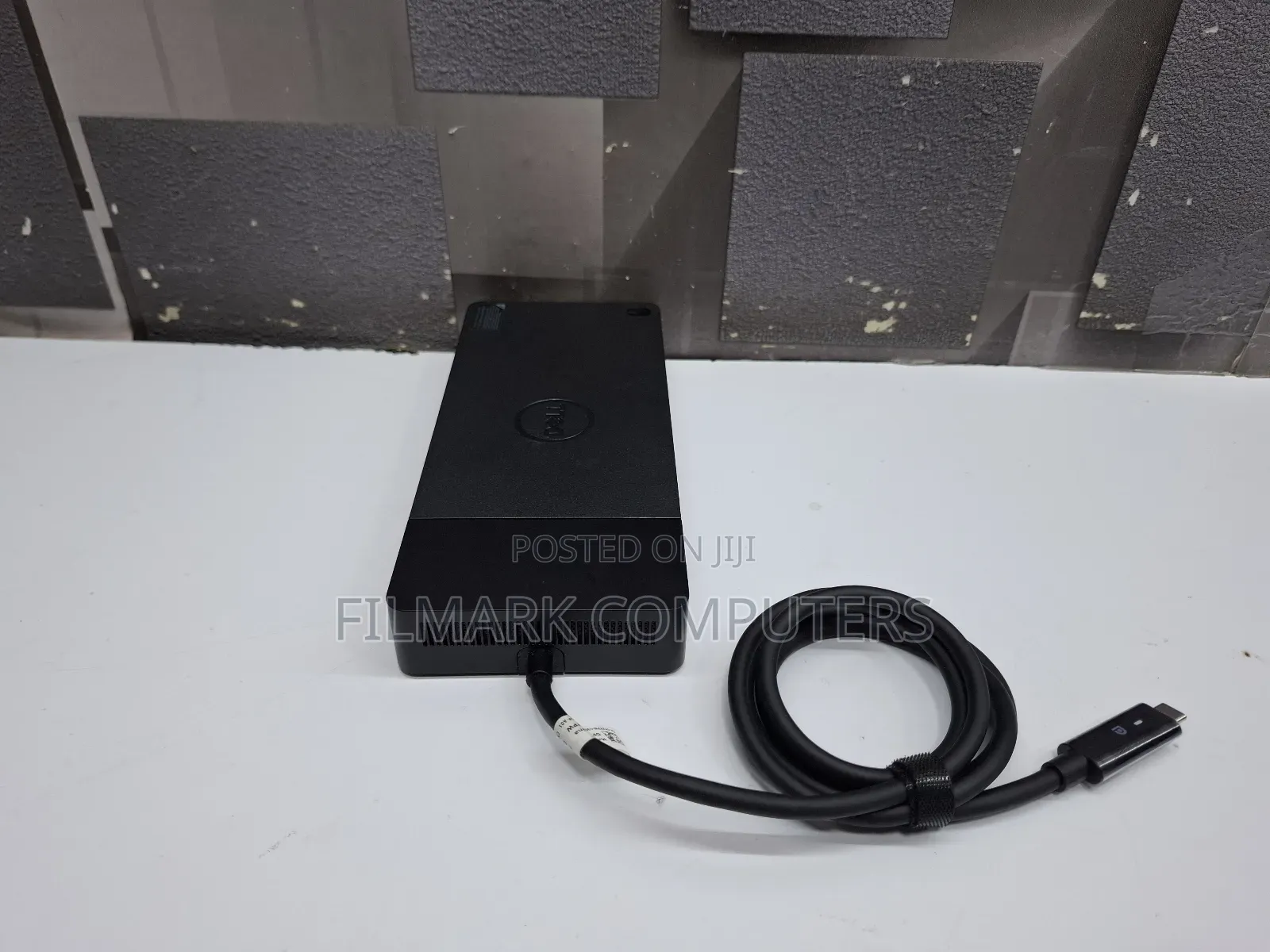 Dell 130w/180w Laptop Computer Docking Station – Wd19s