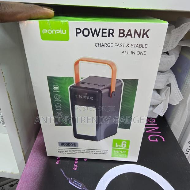 High Capacity Power Bank – 80000mah, 6 Usb Outputs - thumbnail 2
