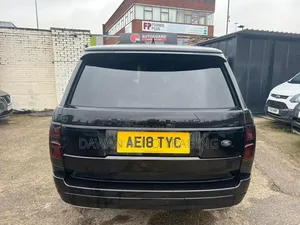 Land Rover Range Rover Vogue 2018 Black