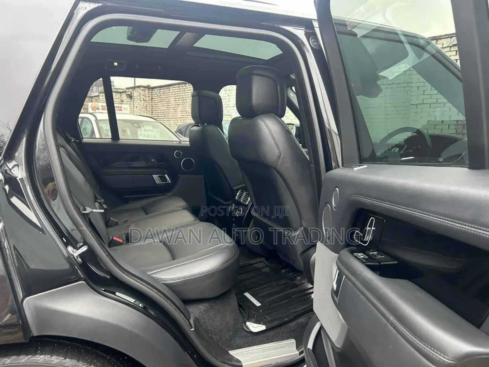 Land Rover Range Rover Vogue 2018 Black