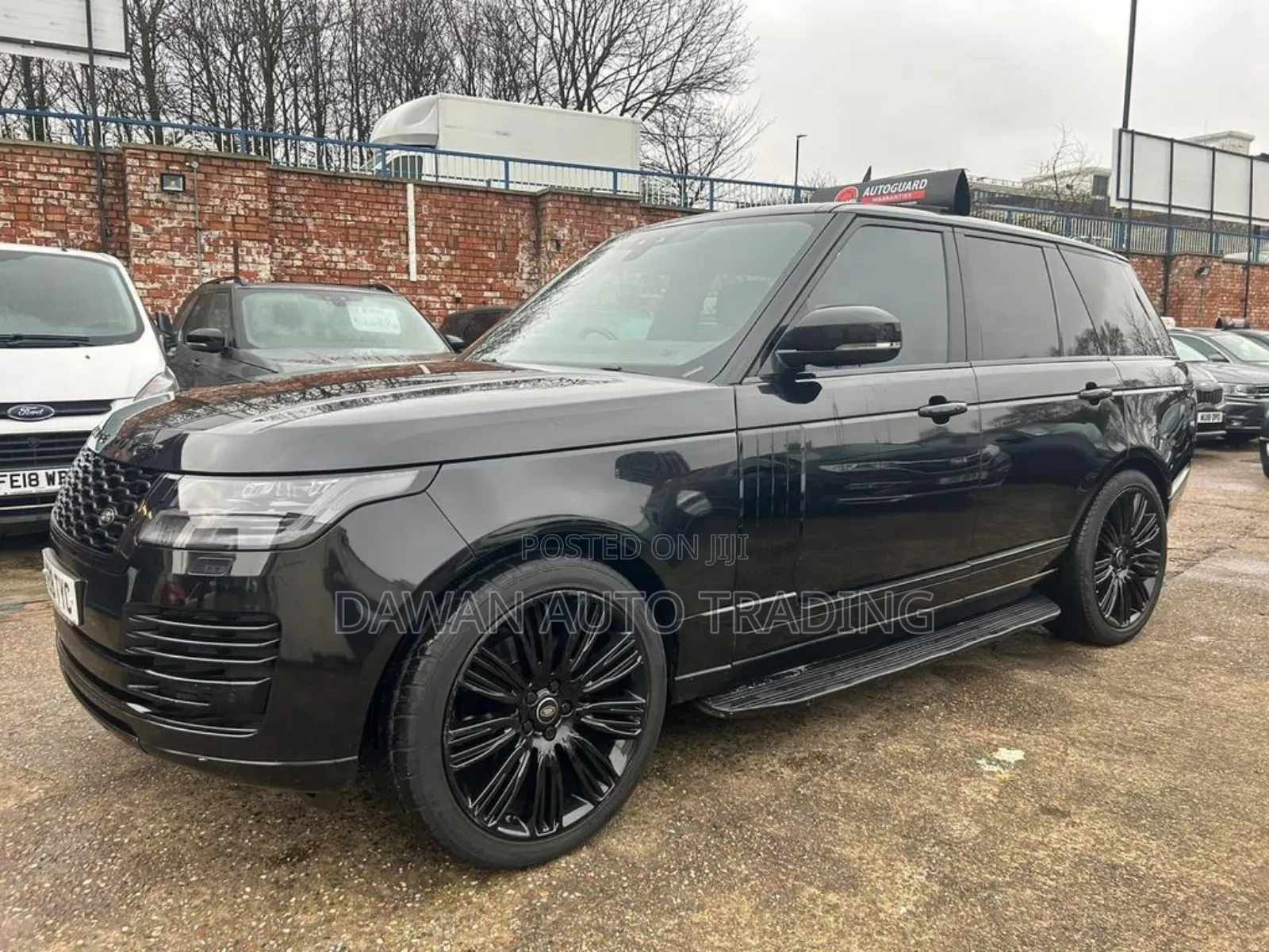 Land Rover Range Rover Vogue 2018 Black