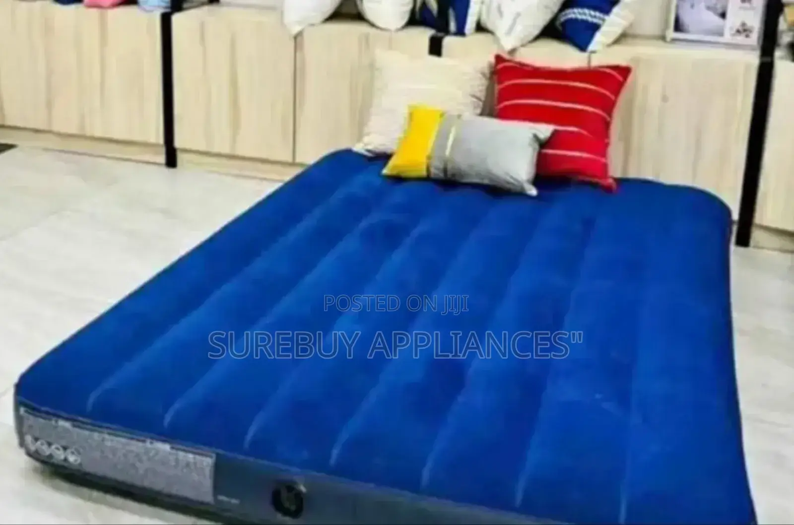 4 by 6 Inflatable Air Bed/ Air Mattress With Felectric Pump