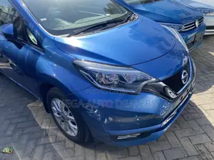 Nissan Note 2018 Blue