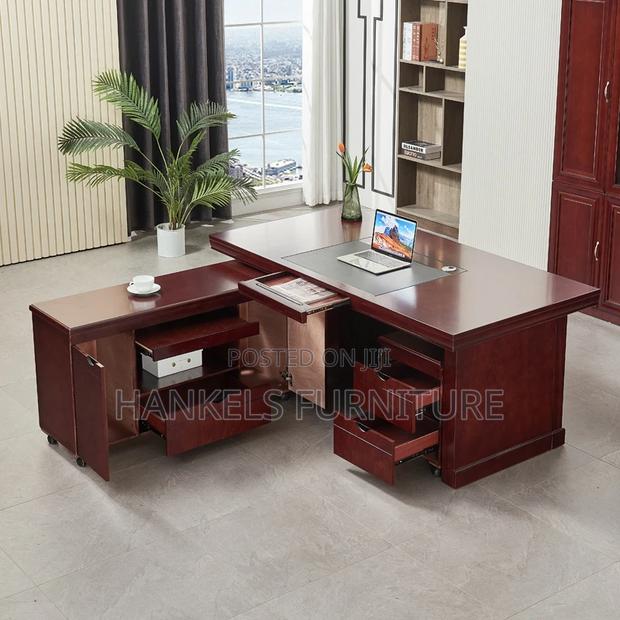 Maxim 1400mm Executive Office Desk