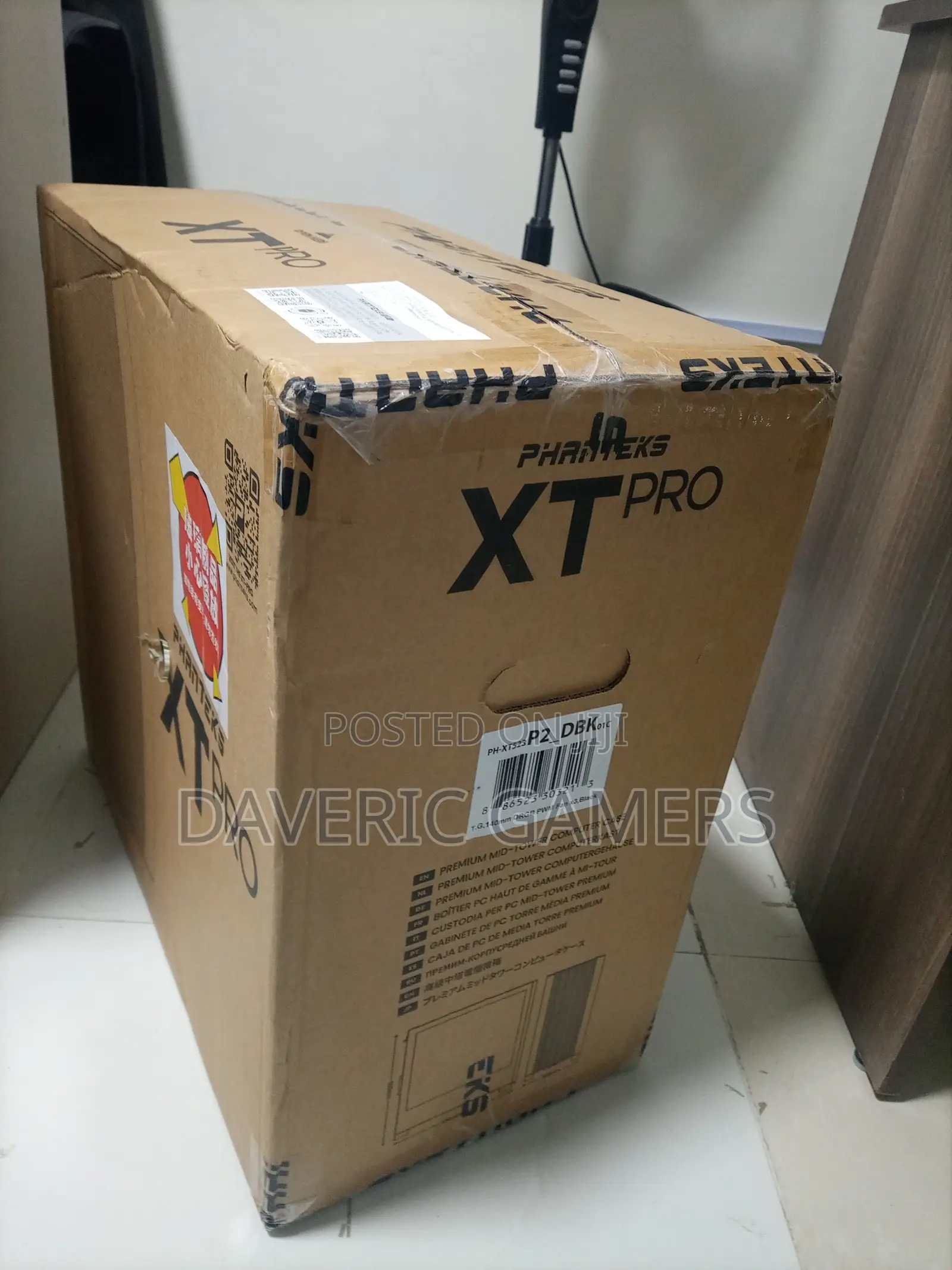Phanteks Xt Pro (Ph-Xt523 P2-Dbk) Black Gaming Casing