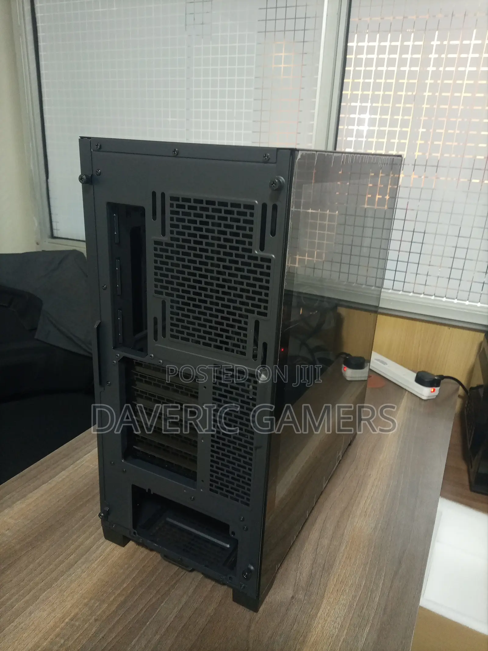Phanteks Xt Pro (Ph-Xt523 P2-Dbk) Black Gaming Casing