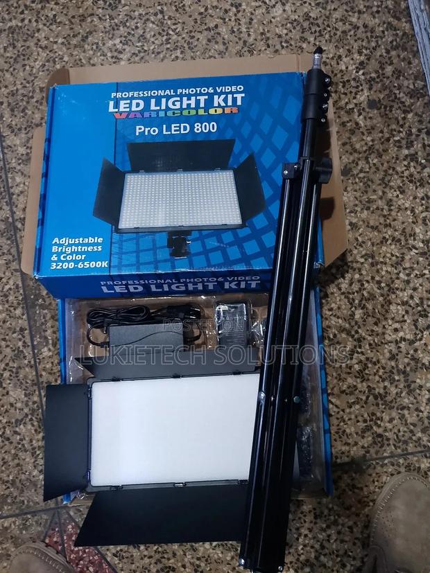 Pro 800 + Led Light Kit,Power Video/Photos Lighting Kit - main view