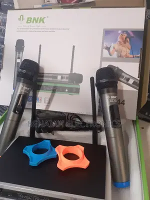 BNK Dh-744 Wireless Universal Microphone System