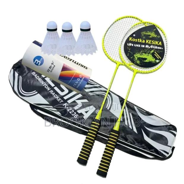 Badminton Rackets*Pair of Rackets and 3 Balls