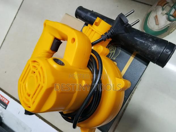 Dera Electric Blower 1400w