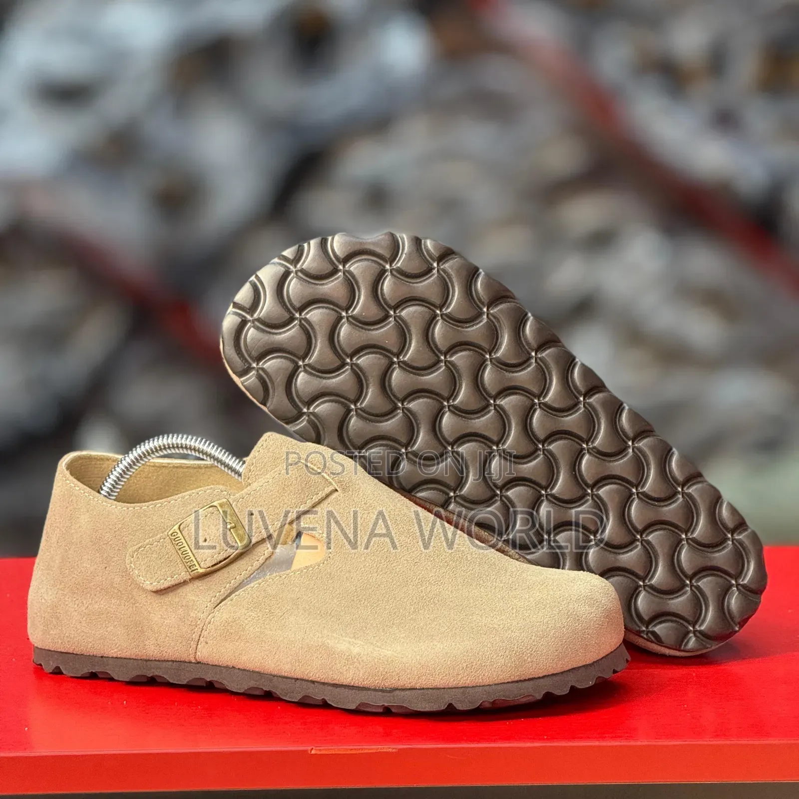 Clogs Closed