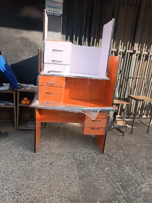 1m Unique Office Table/Desk Jp5v