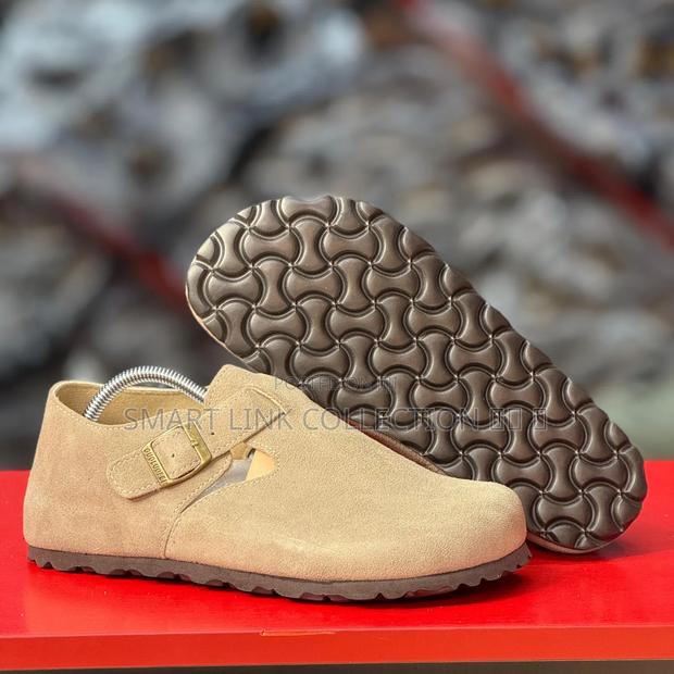 Birkenstock London - thumbnail 2