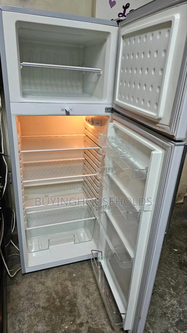 Ramtons 212l Fridge - thumbnail 2