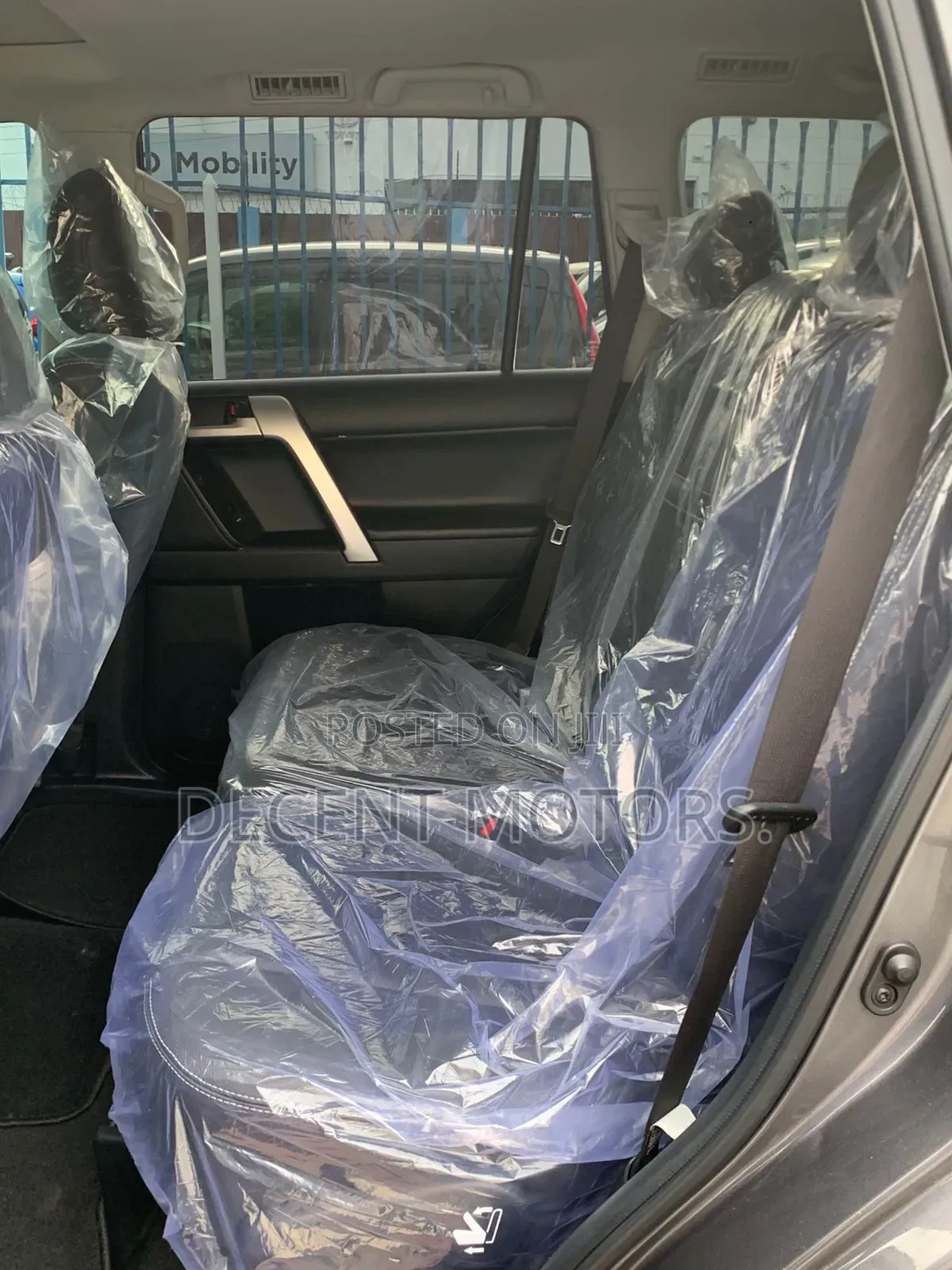 Toyota Land Cruiser Prado 2.8 2018 Gray