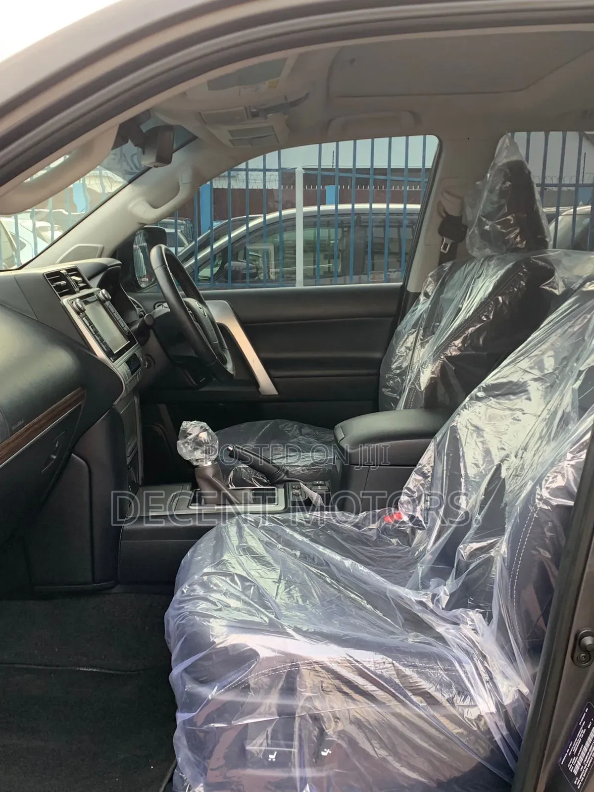 Toyota Land Cruiser Prado 2.8 2018 Gray