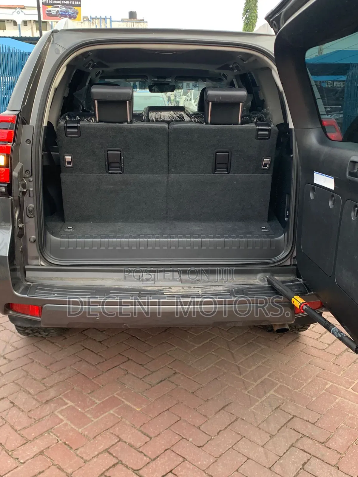 Toyota Land Cruiser Prado 2.8 2018 Gray