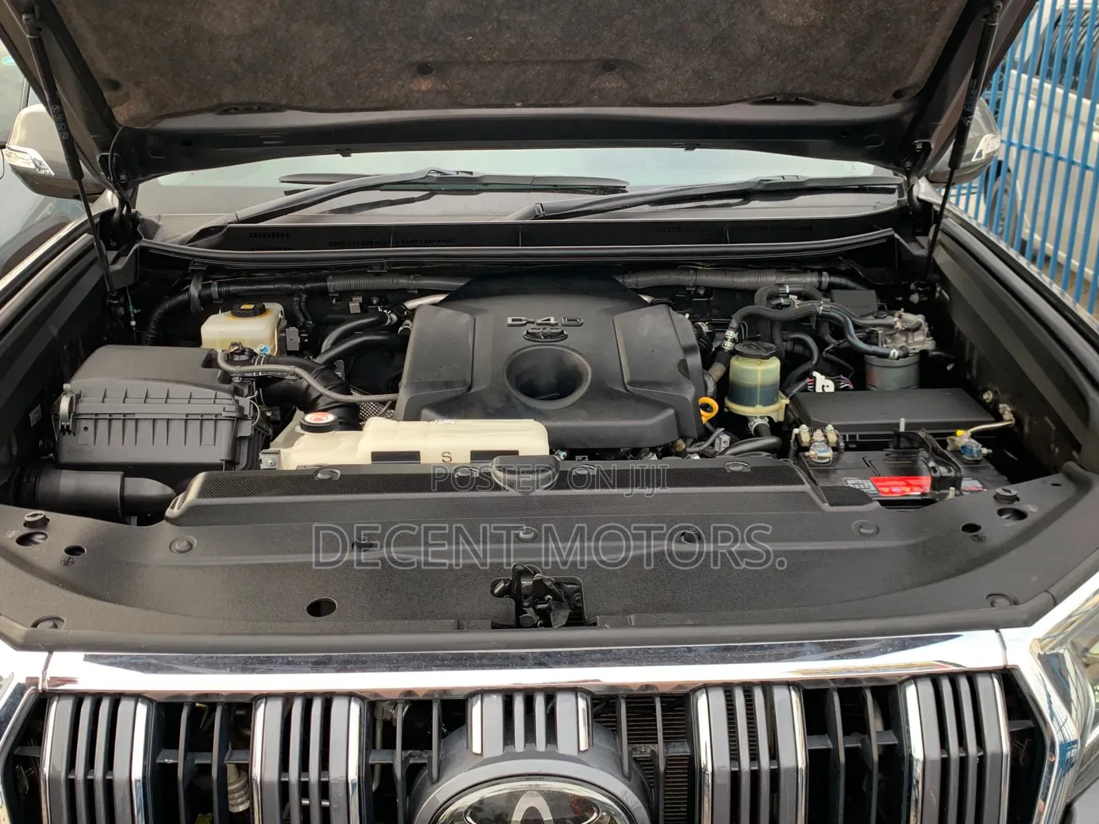 Toyota Land Cruiser Prado 2.8 2018 Gray