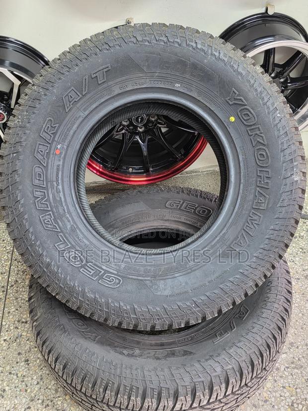 265/70r15 Yokohama Geolander - thumbnail 3